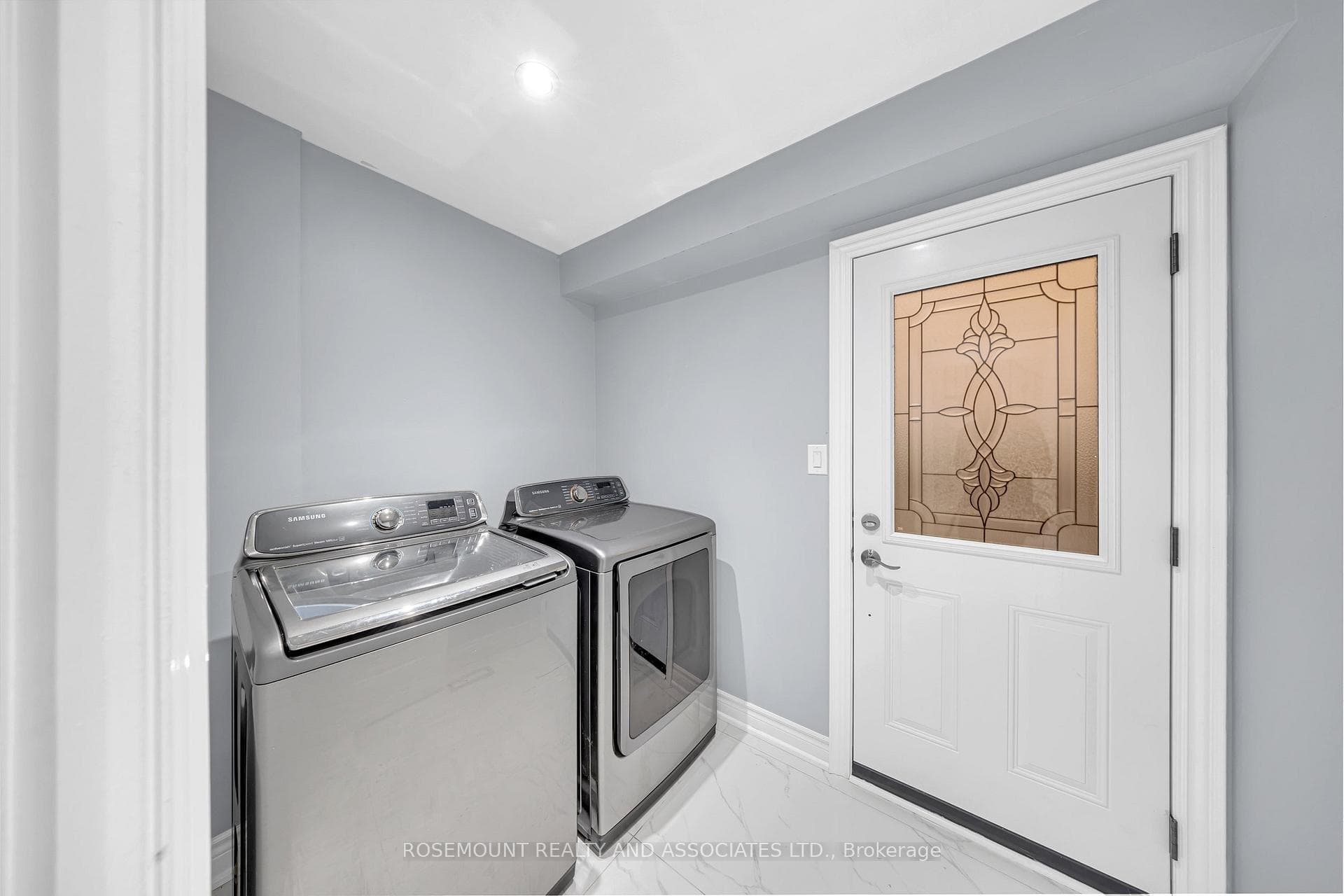 95 Rotherglen N Road photo 13