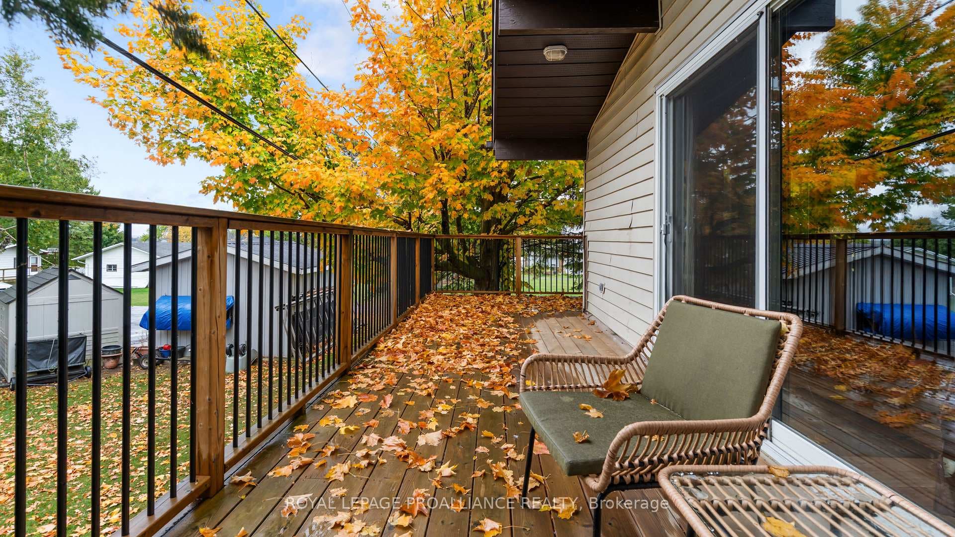 96 Bayview Drive photo 37