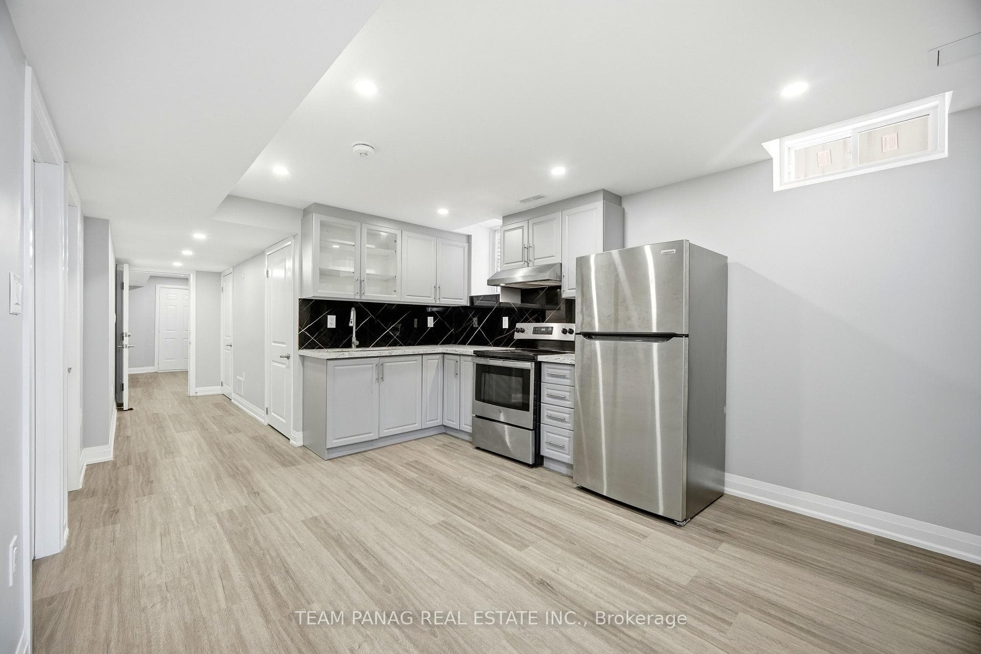 414 Royal West Drive photo 38
