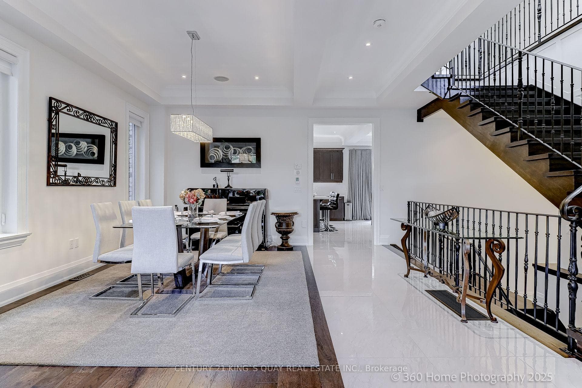 386 Alper Street photo 11