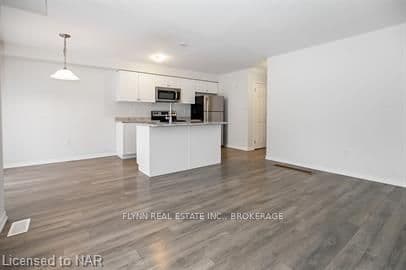 8254 TULIP TREE DRIVE Drive photo 5