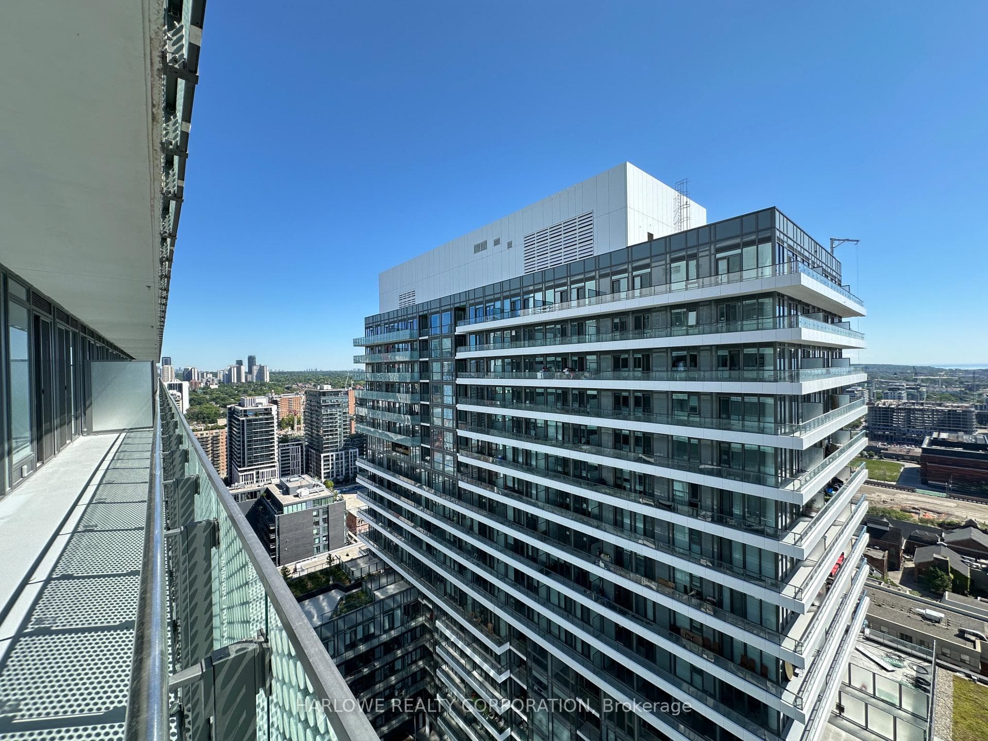 135 Lower Sherbourne Street Unit 2825 W photo 18