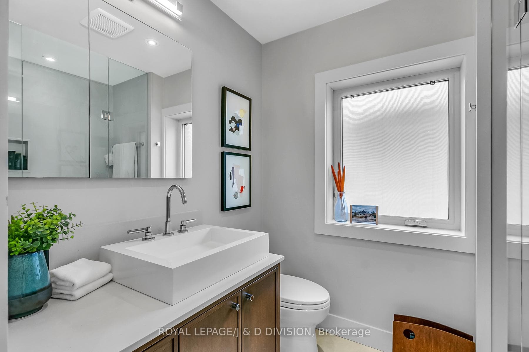 154 Highbourne Road photo 24