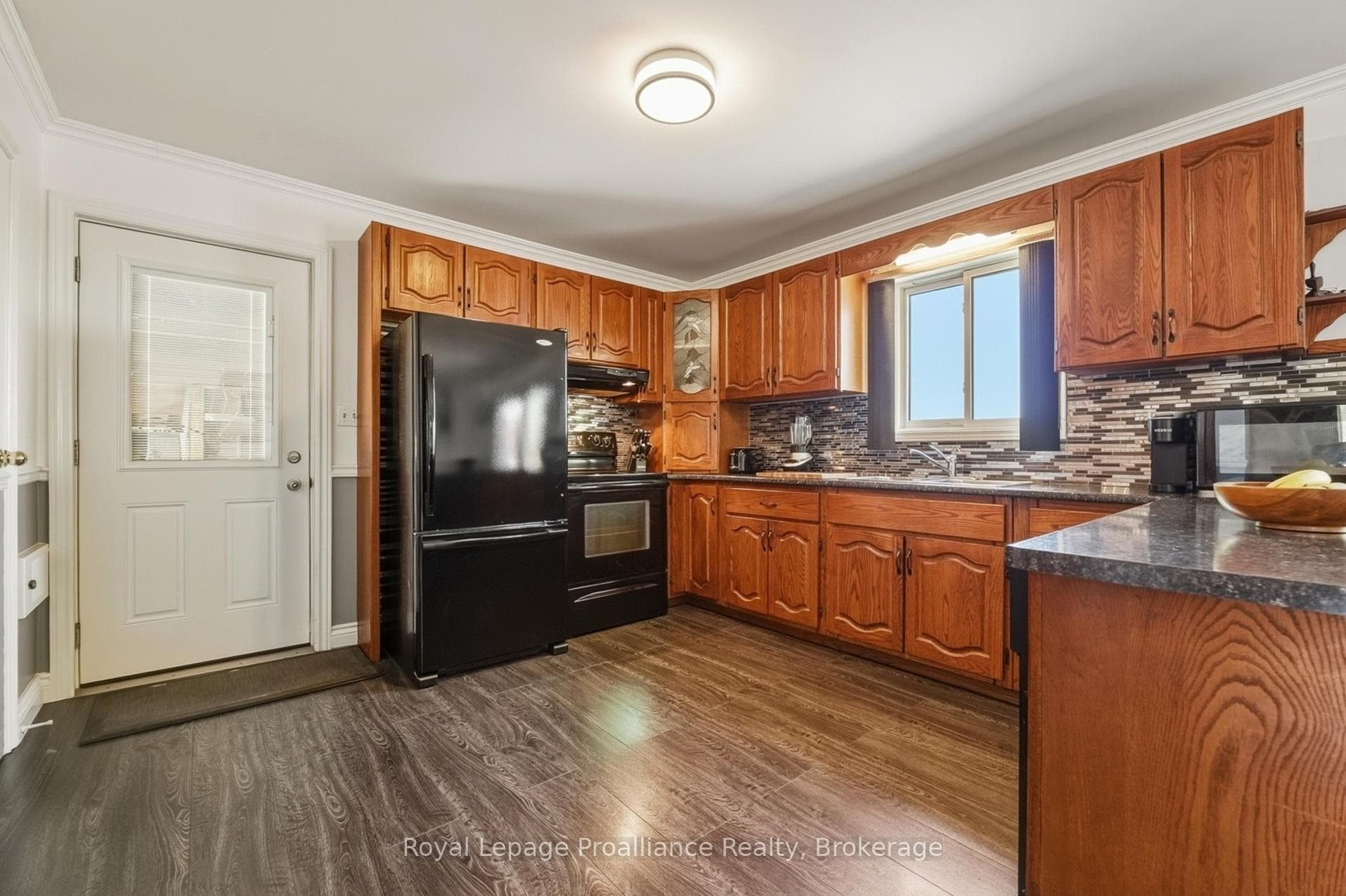 539 Lahey Road photo 9
