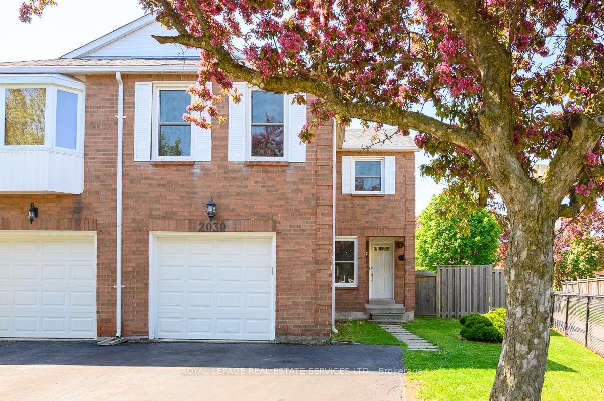 2030 Glenada Crescent photo 3