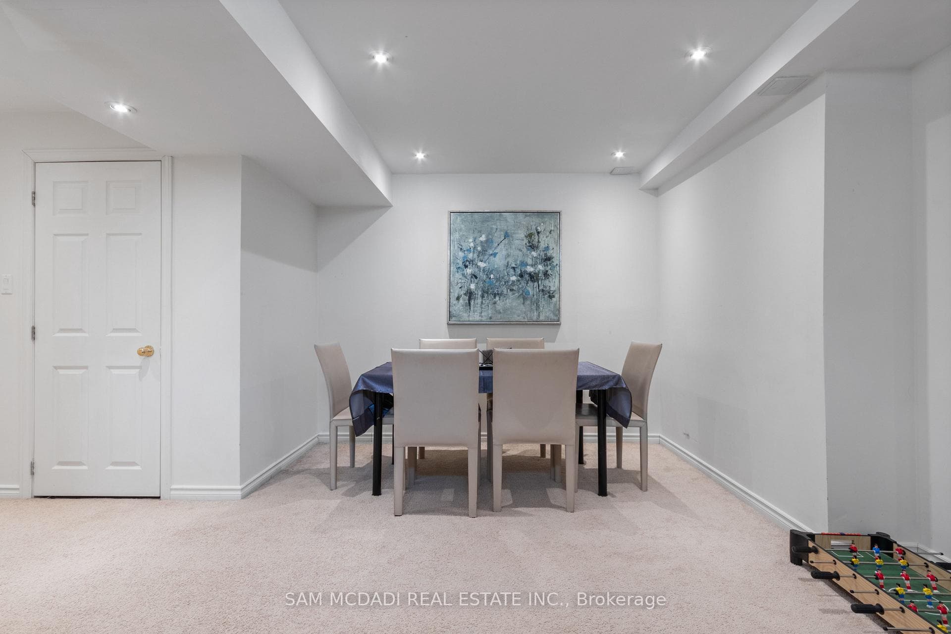7159 Spyglass Crescent photo 29