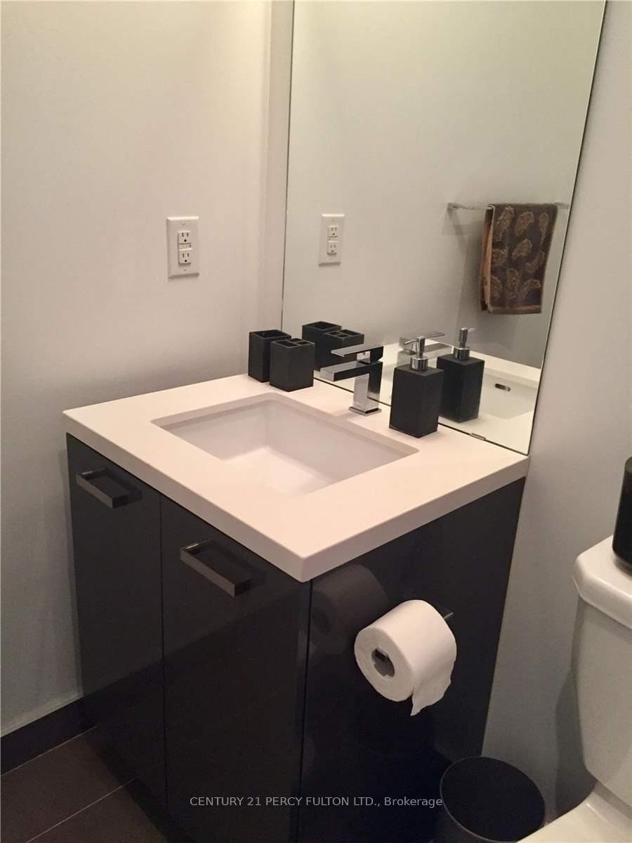 11 Charlotte Street Unit 601 photo 9