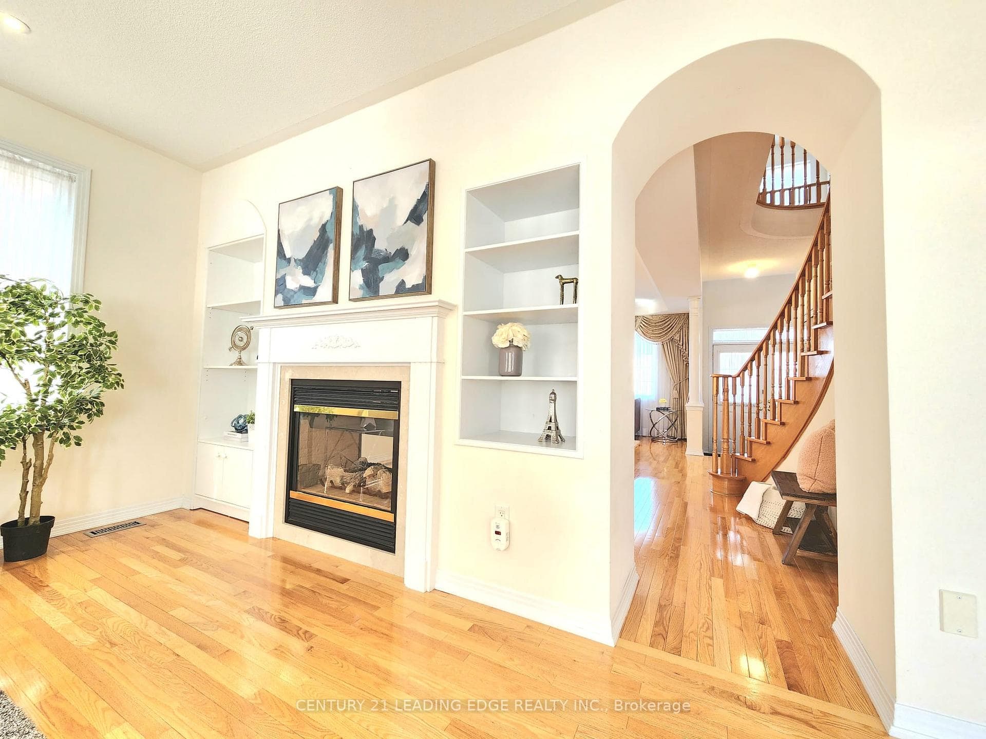 48 Starhill Crescent photo 11
