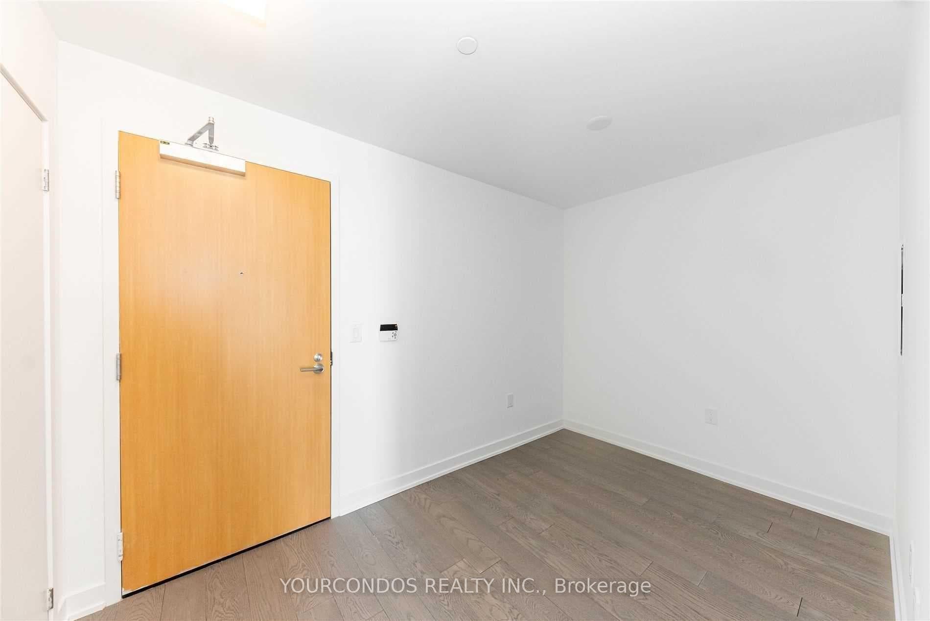 11 Wellesley Street Unit 611 photo 5