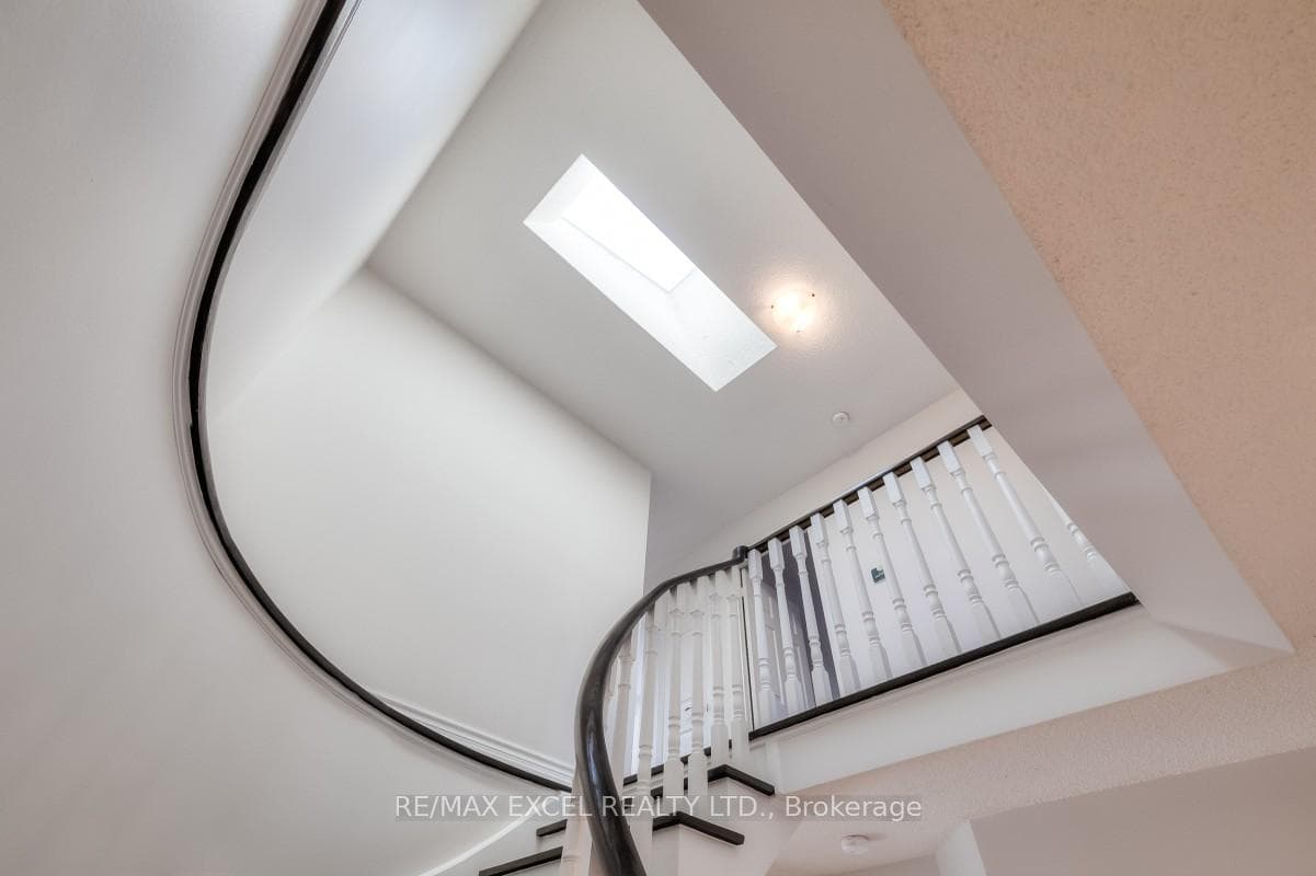 65 Alanbull Square photo 17
