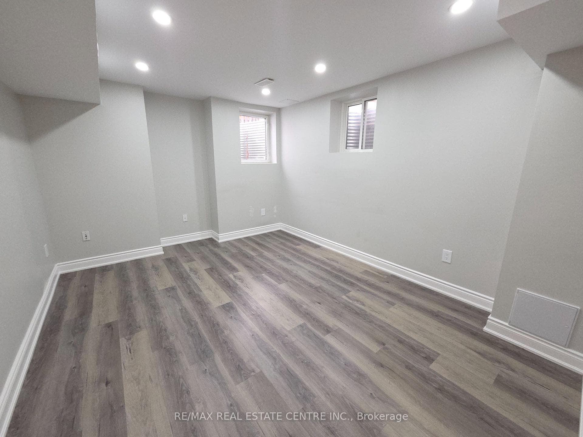 52 Jordensen Drive Unit Bsment photo 3