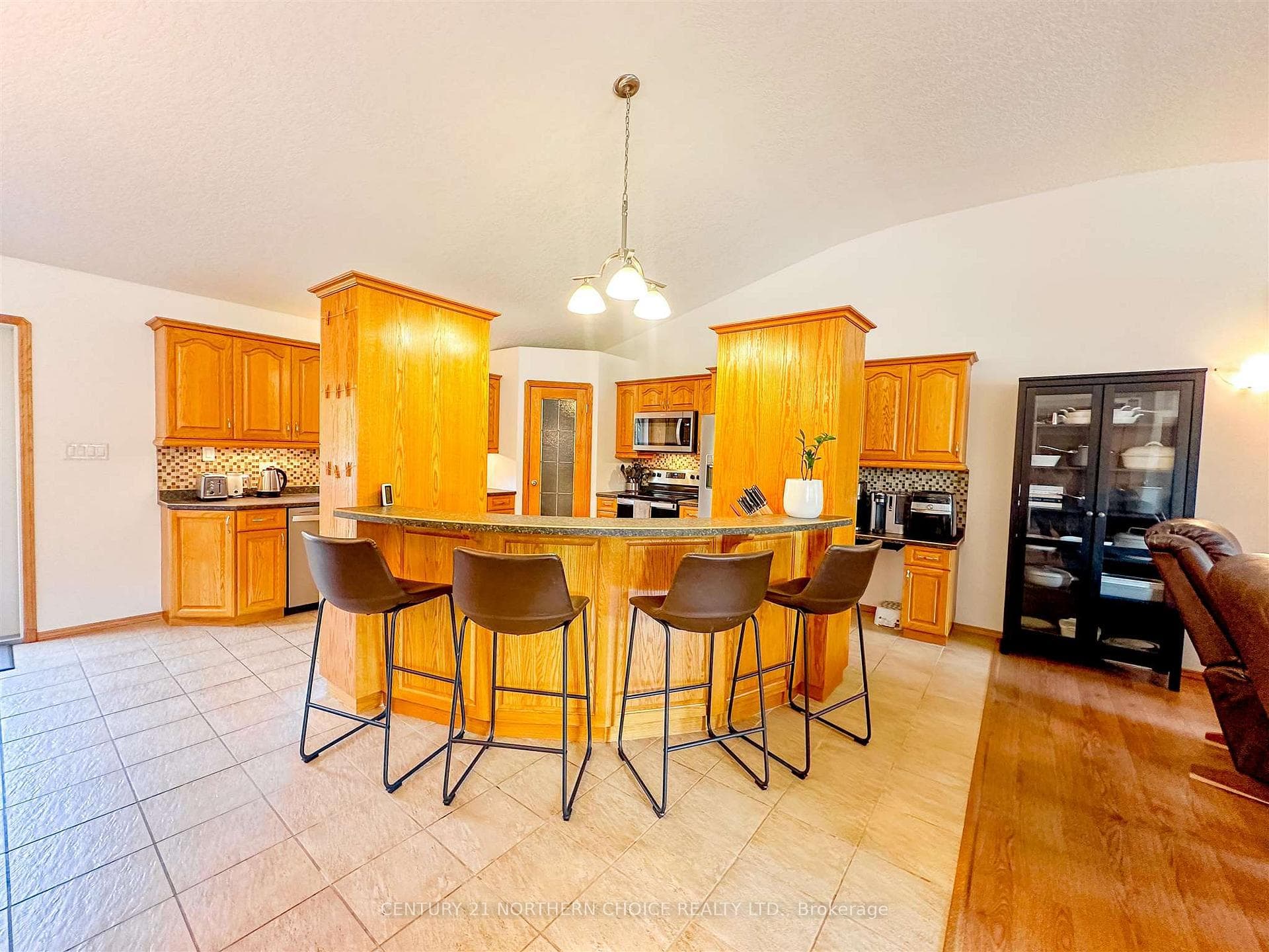212 WORONA ROAD photo 12