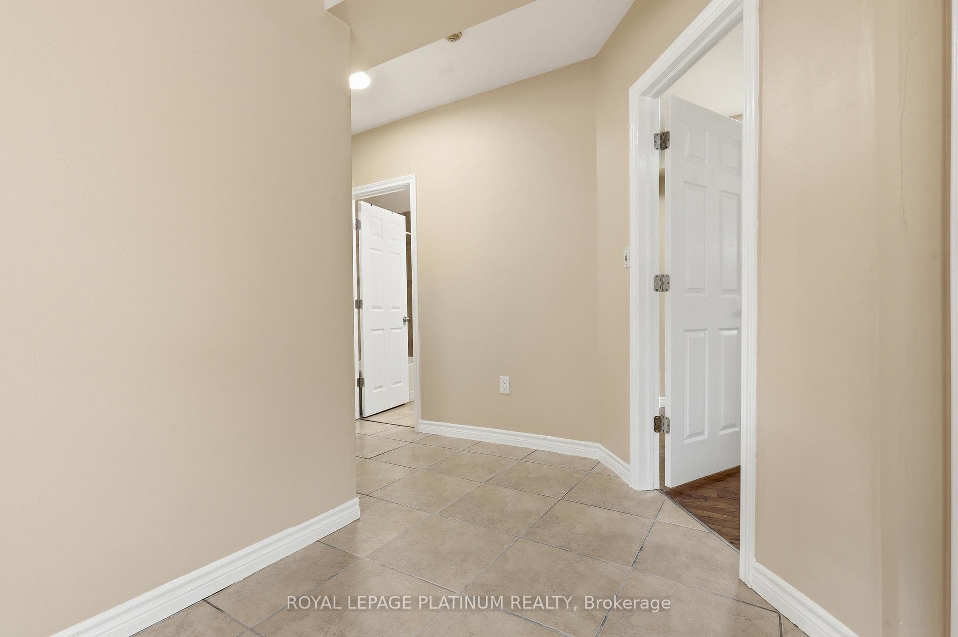 120 Sherman Avenue Unit 7 photo 8