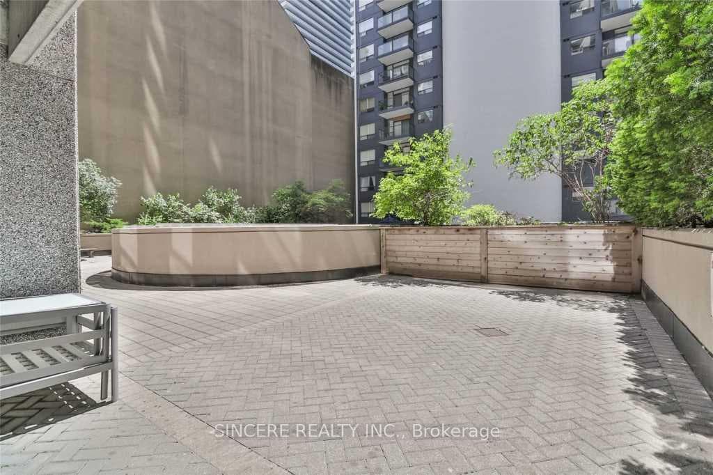 55 Bloor Street Unit 1803 photo 20