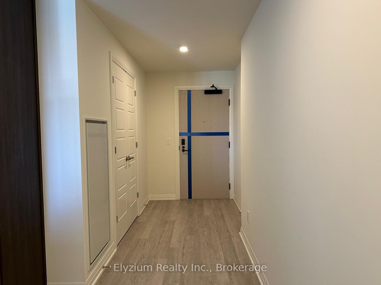 3006 William Cutmore Boulevard Unit 207 photo 4