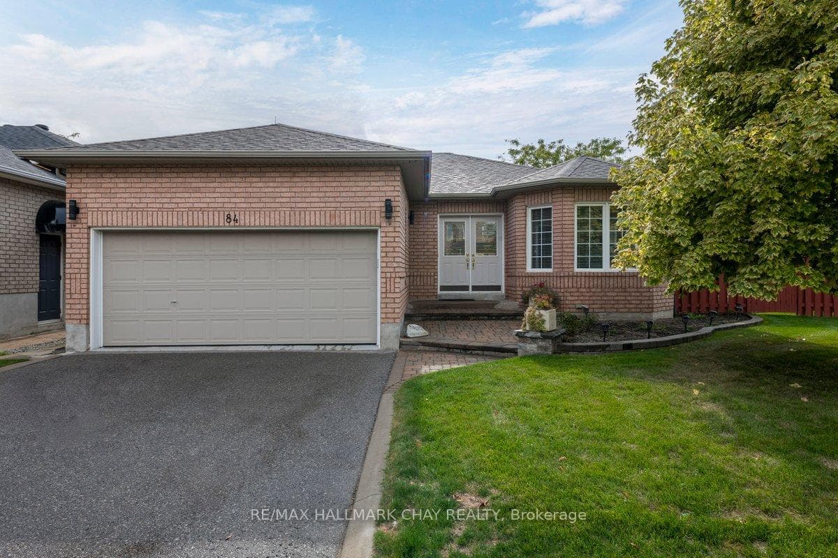 84 Pringle Drive photo 3