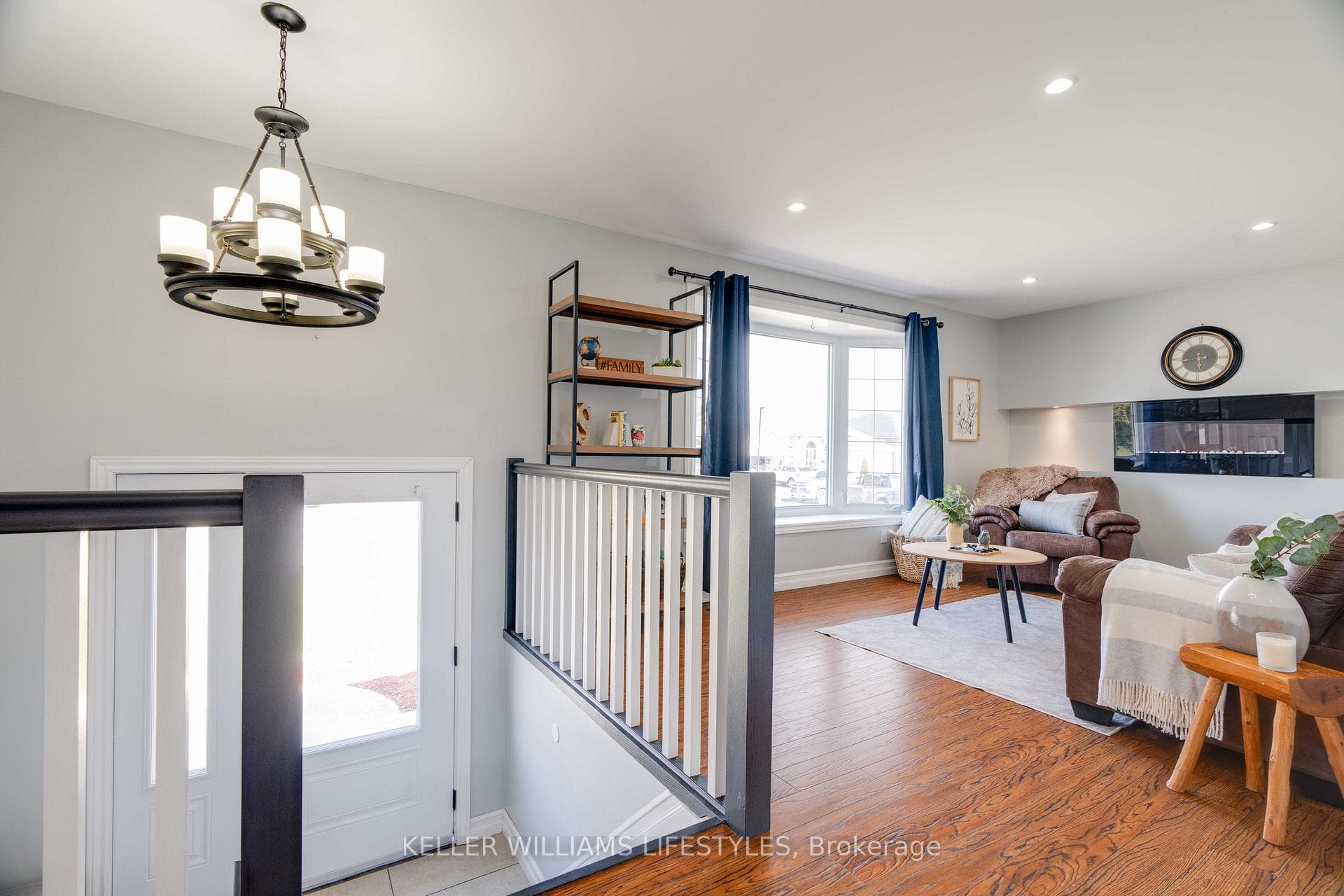 264 Mogg Street photo 4