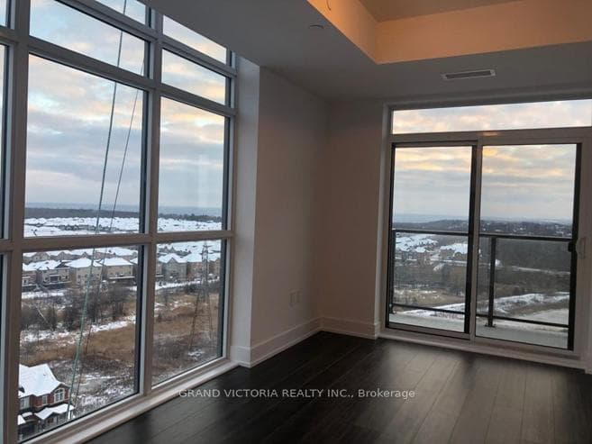 450 Dundas Street Unit 1109 photo 8