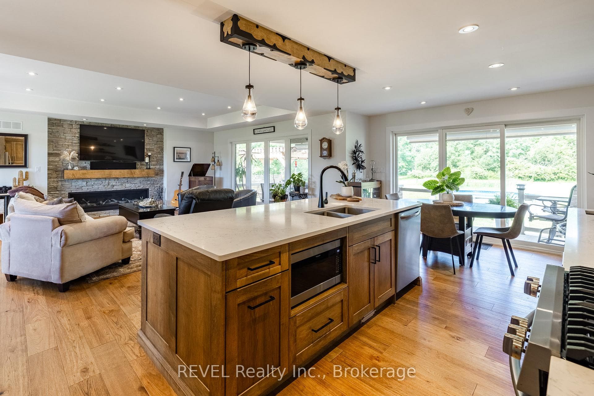 51086 Deeks Road photo 9