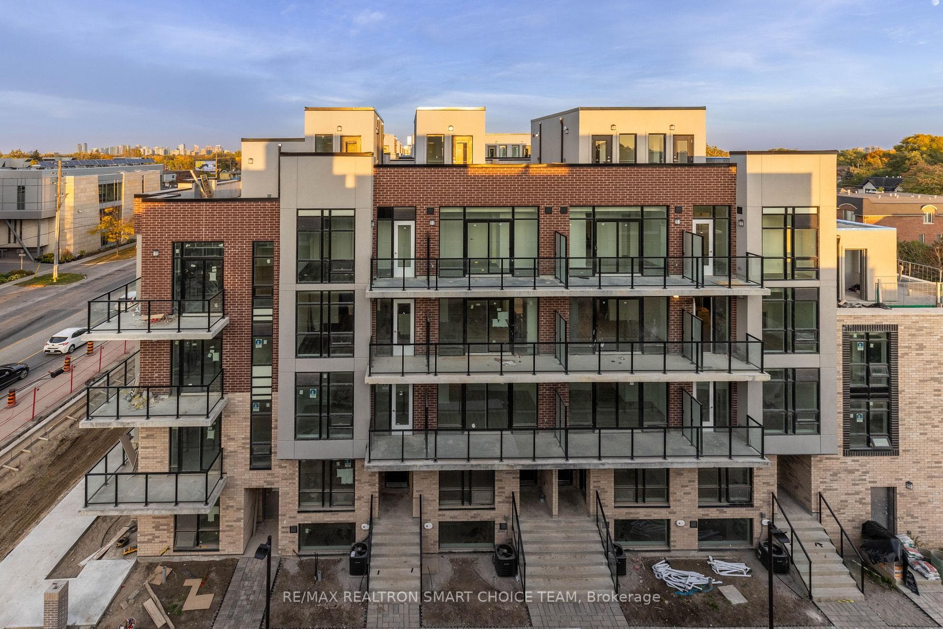 871 Sheppard Avenue Unit 41 photo 1