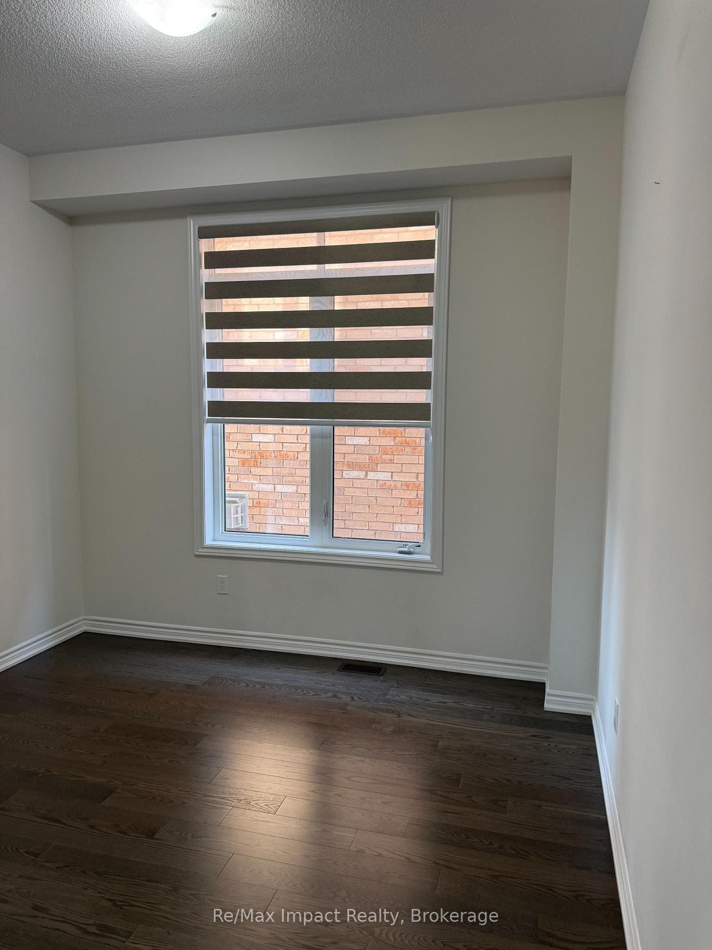 166 Auckland Drive photo 12