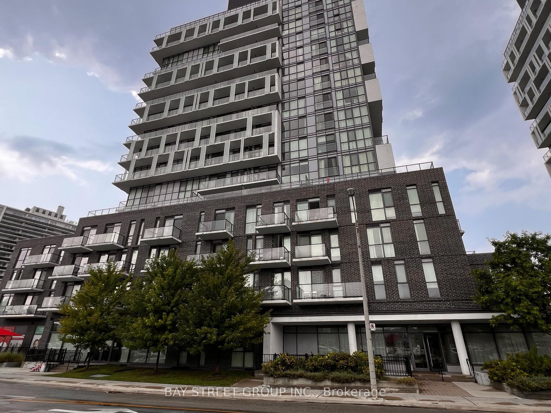 128 Fairview Mall Drive Unit 306 photo 1