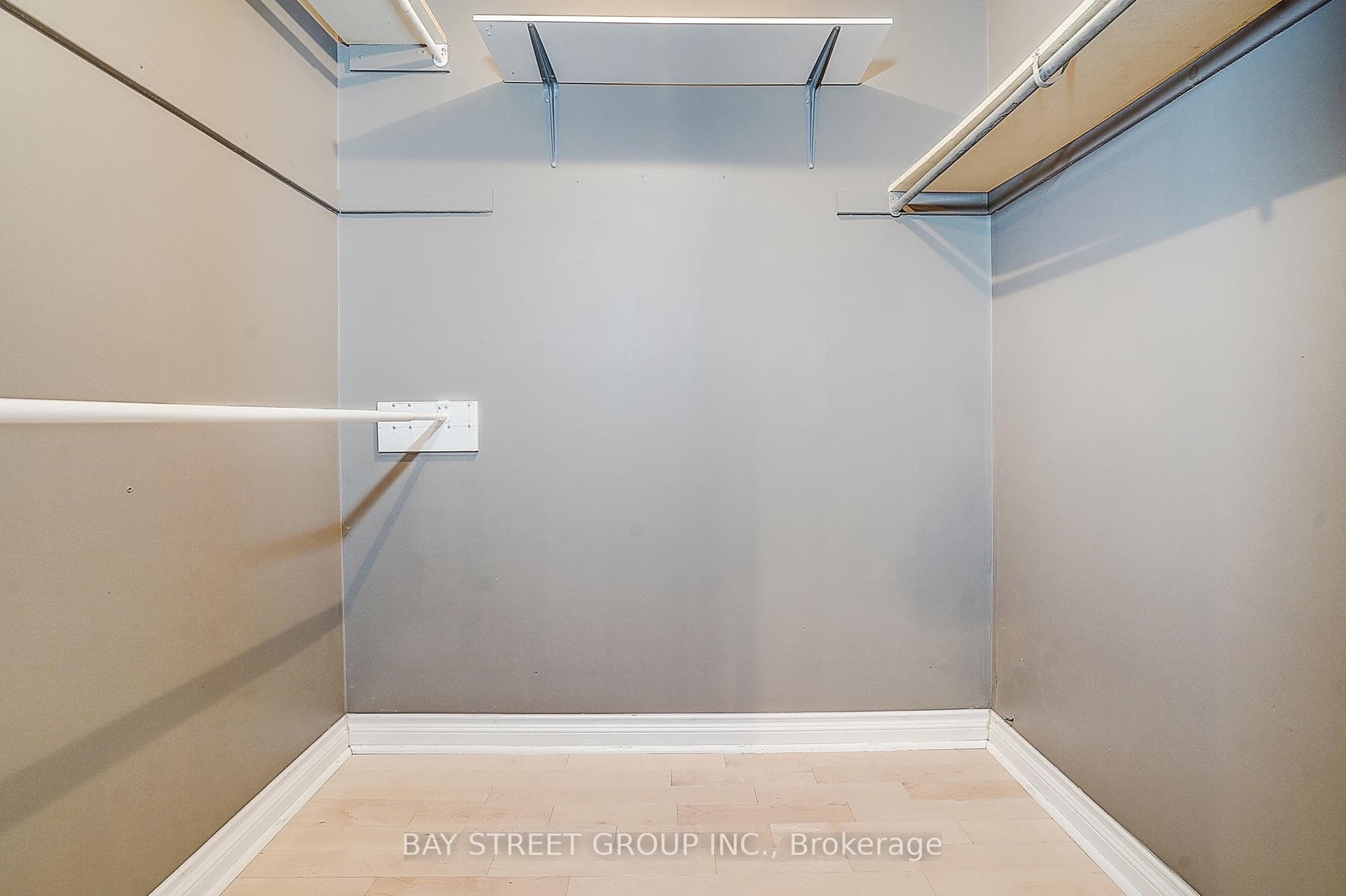 151 Campbell Avenue photo 41