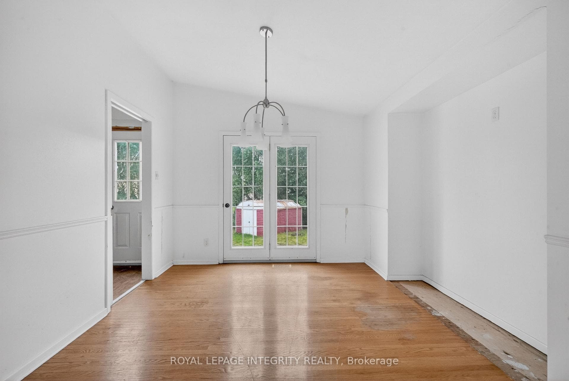 46 St Remy Drive photo 21