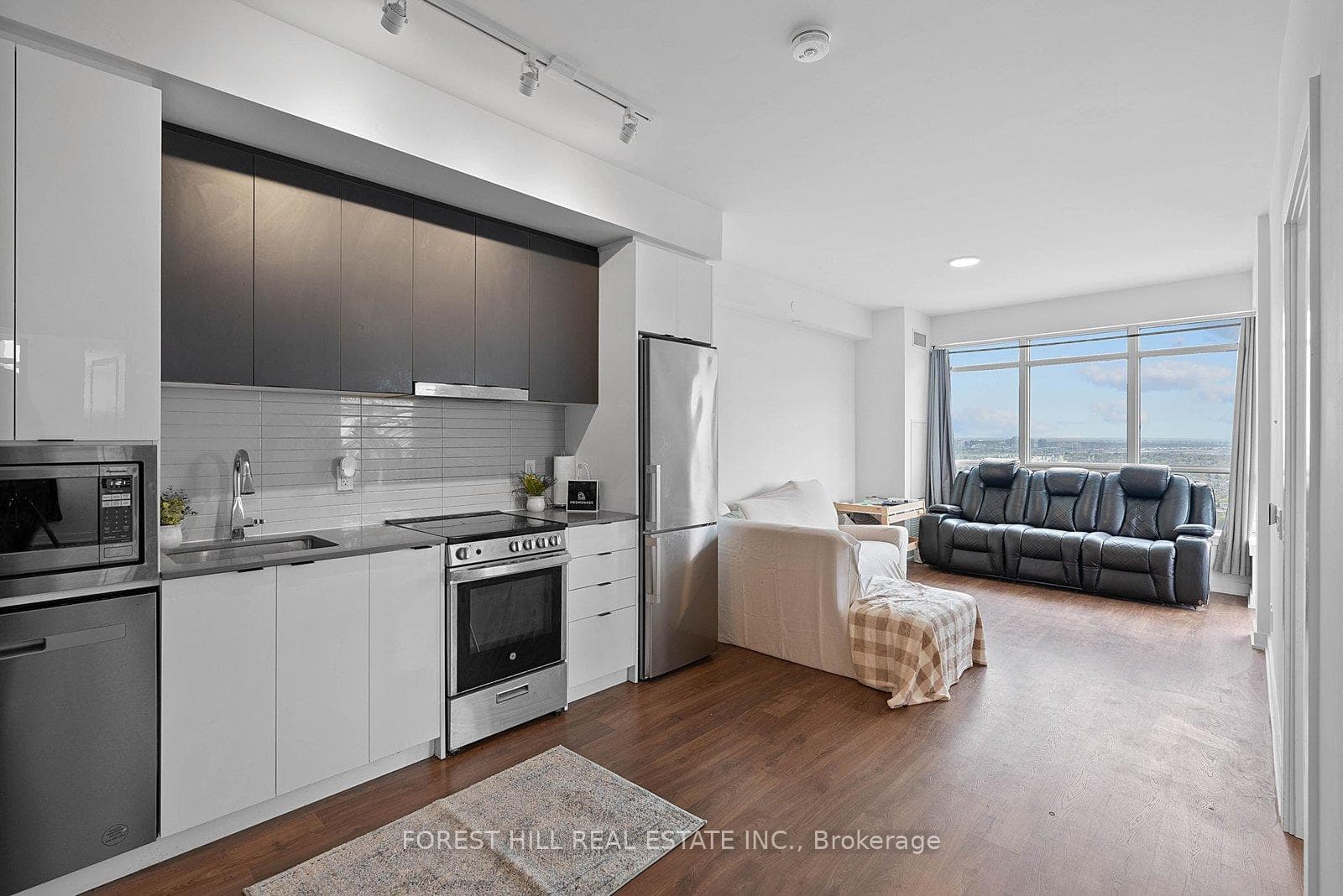 50 Upper Mall Way Unit 2311 photo 14