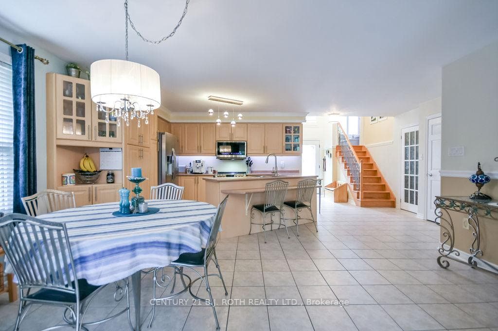 30 McAvoy Drive photo 11