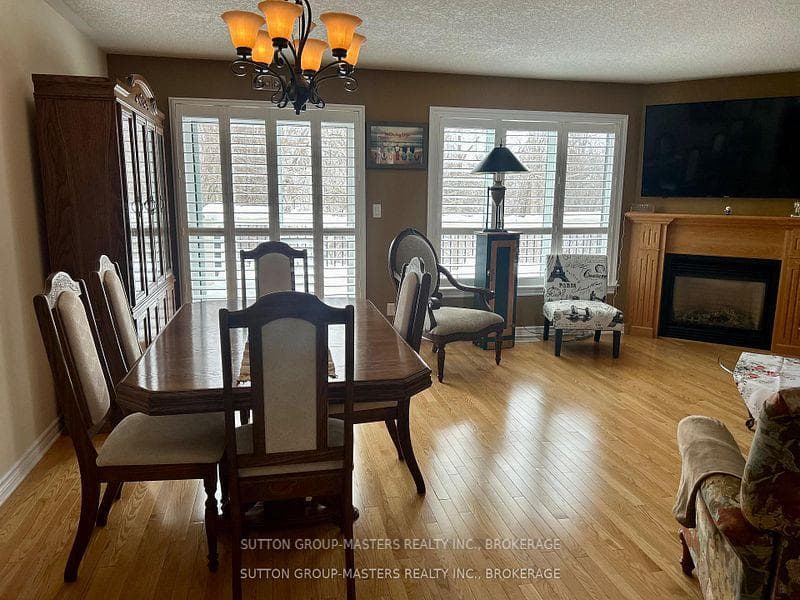 426 GRANDTRUNK Avenue photo 6