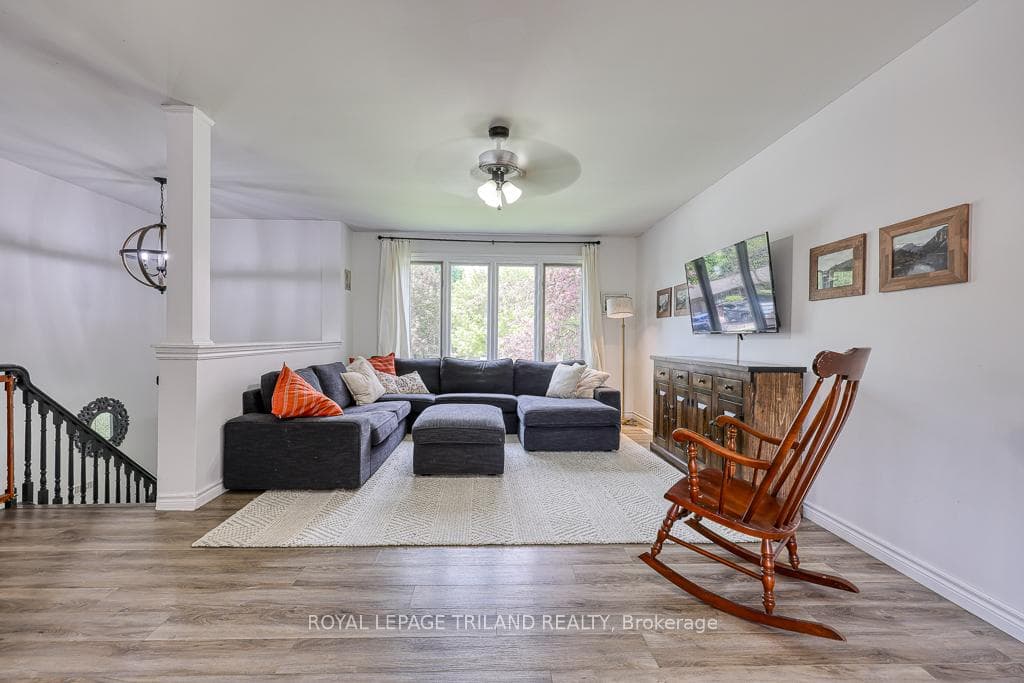 29 Finlayson Drive photo 6