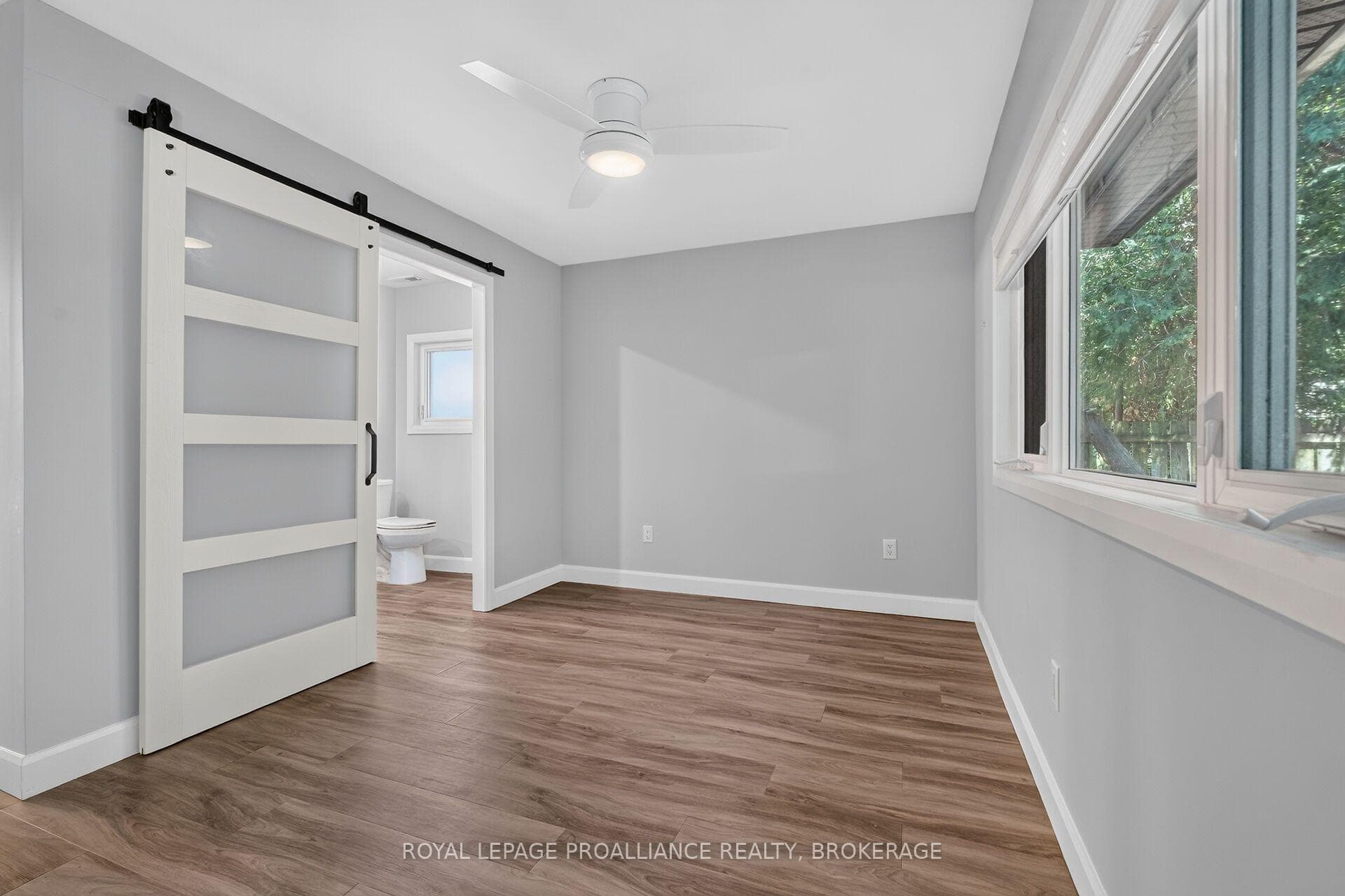 843 Woodbine Road photo 29