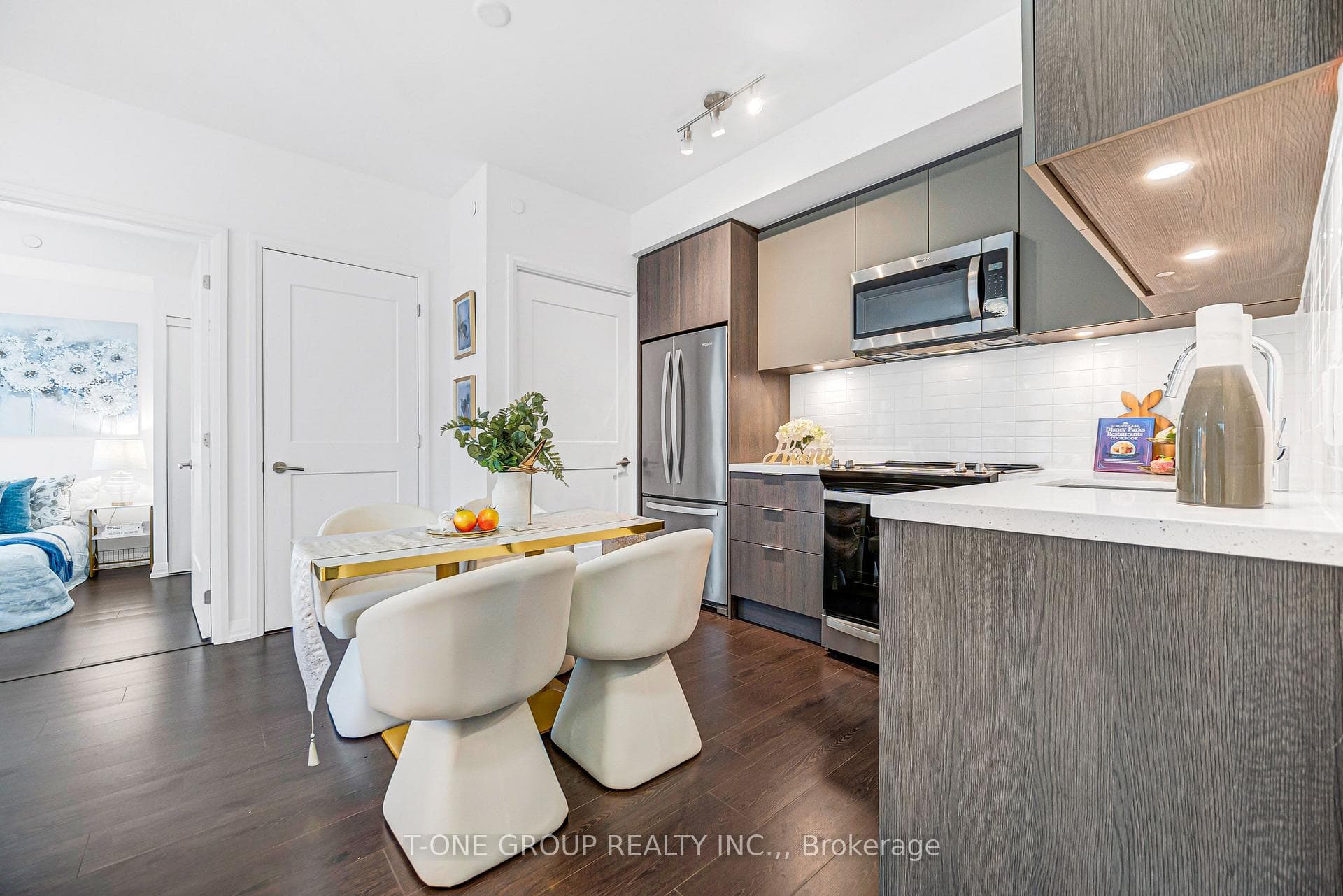 25 Holly Street Unit 610 photo 11