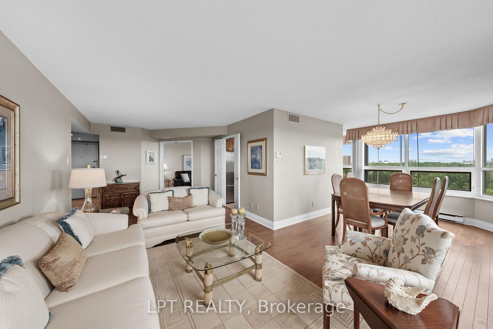 1510 Riverside Drive Unit 1505 photo 14