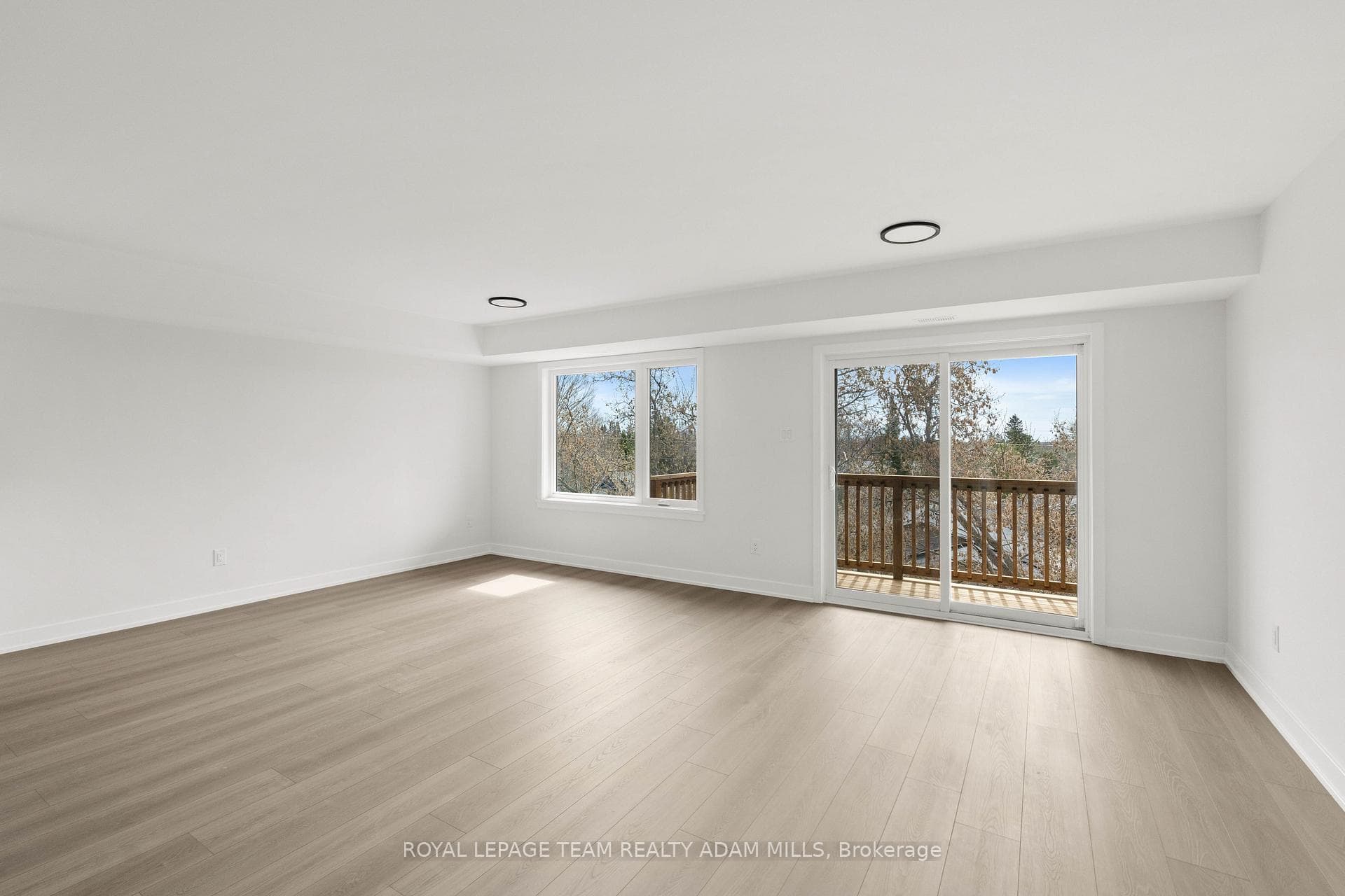 203 Teskey Street Unit A photo 12