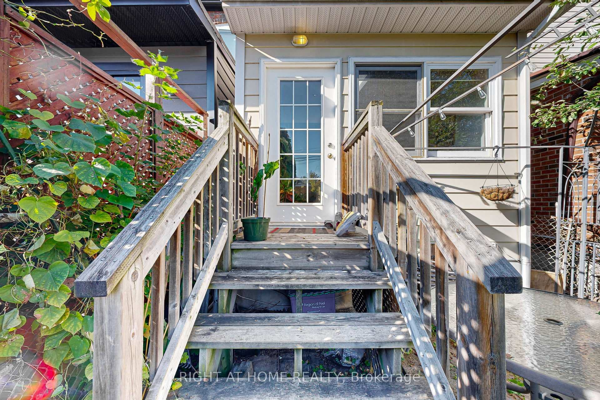 149 Yarmouth Road photo 38