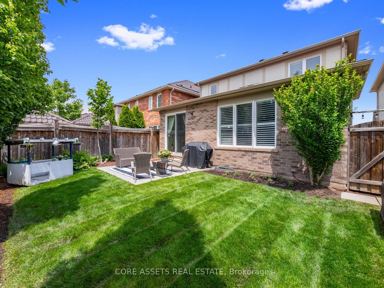 930 Whewell Trail photo 39