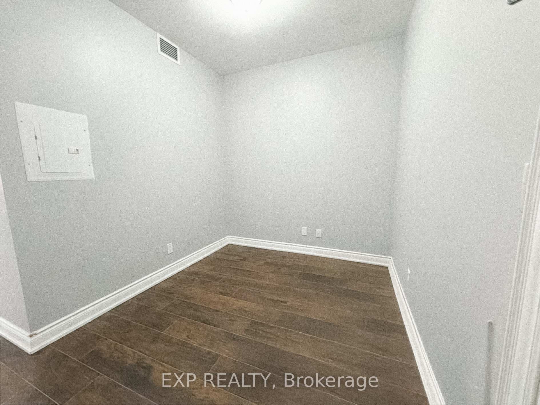 99 South Town Centre Boulevard Unit 918 photo 7