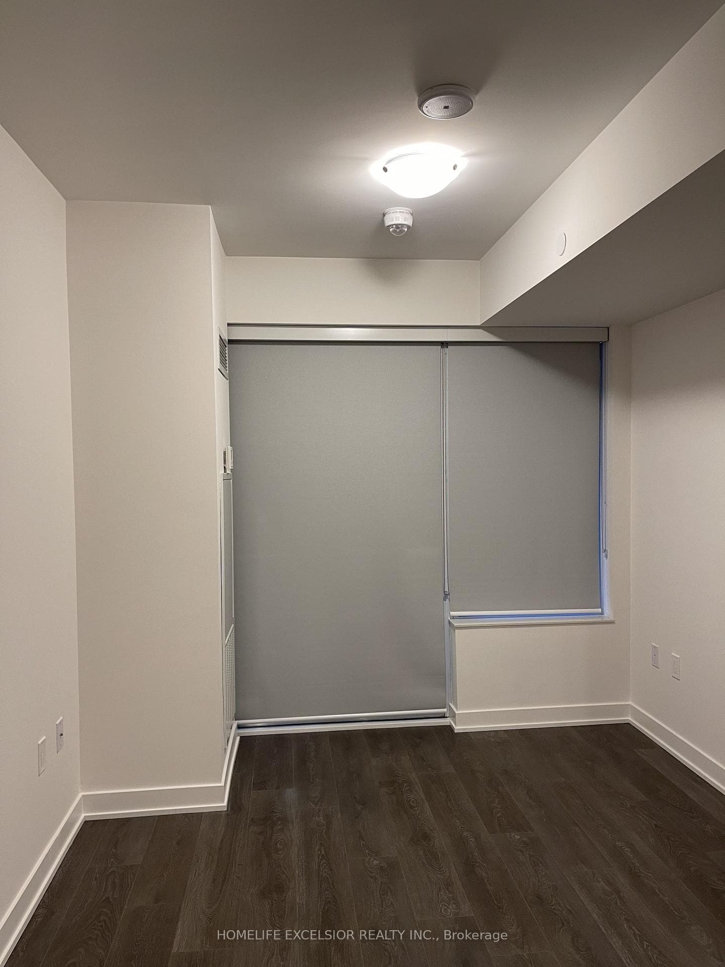 195 Redpath Avenue Unit 914 photo 3
