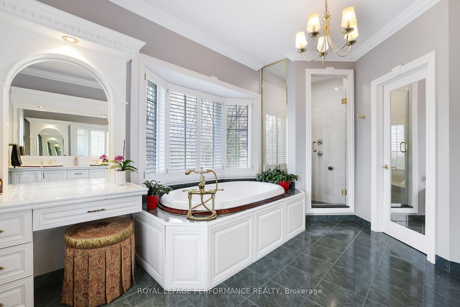 Ensuite - 5 piece