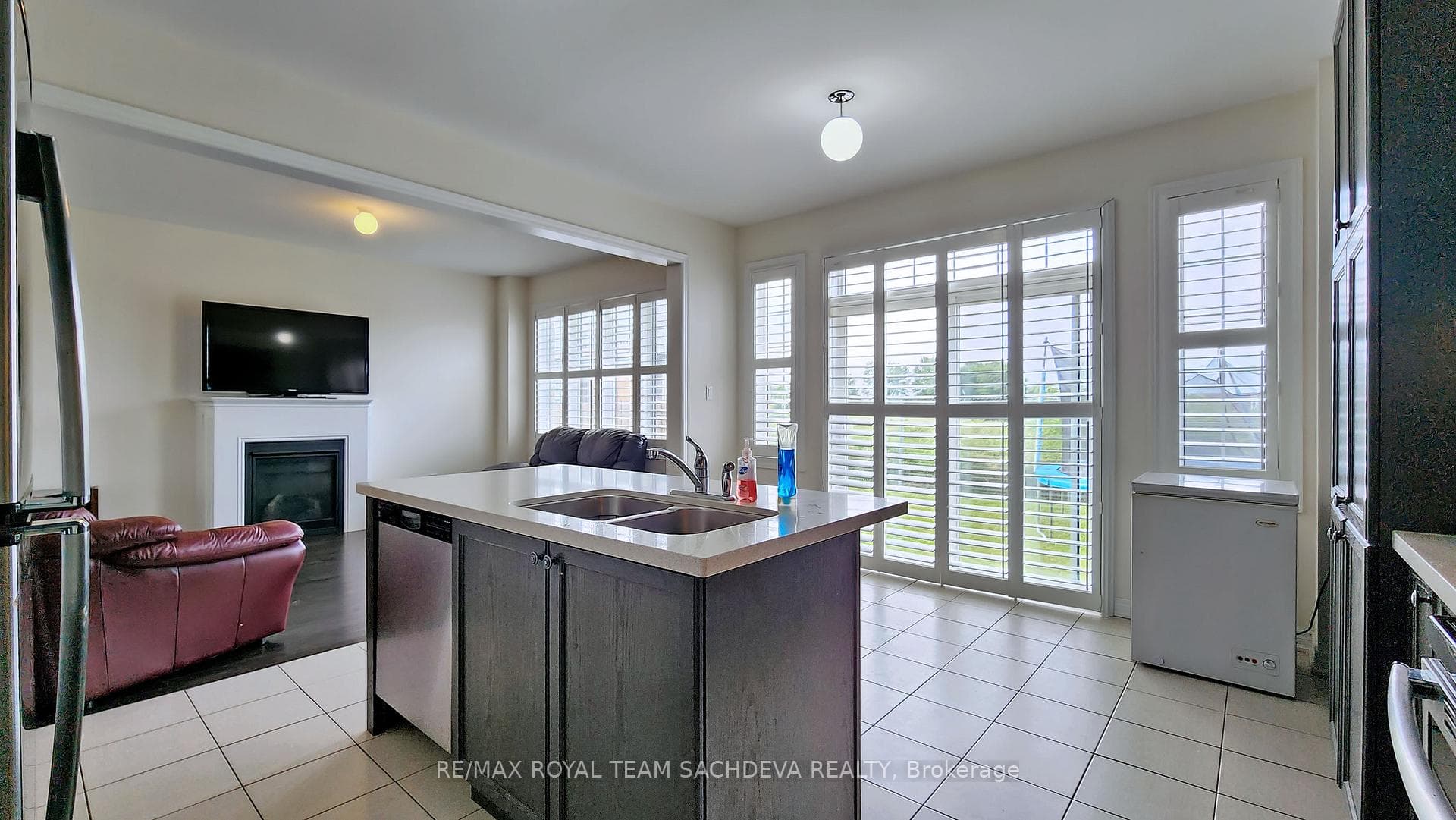 95 Fred Jackman Avenue photo 13