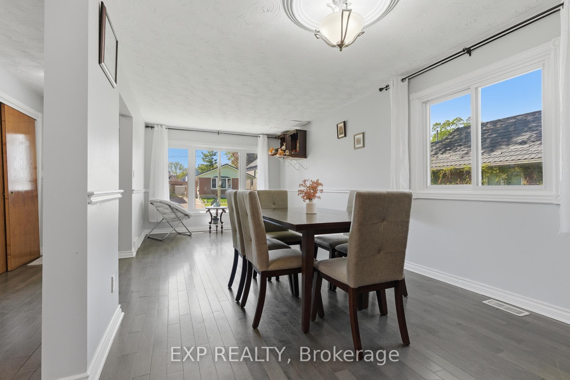 25 Edmund Street photo 9