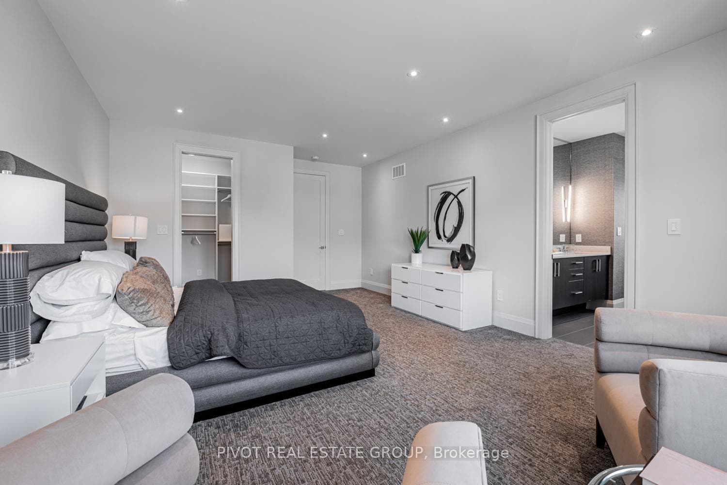 4 Clara May Avenue photo 30