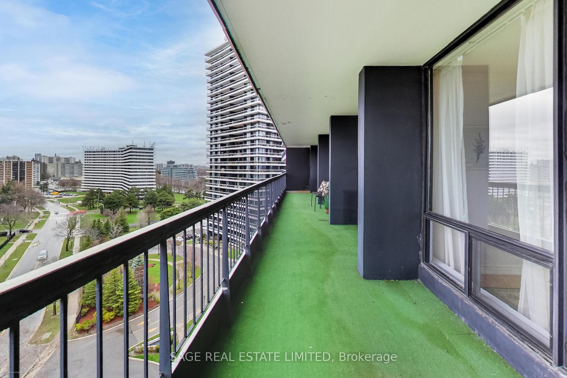 115 Antibes Drive Unit 1005 photo 26