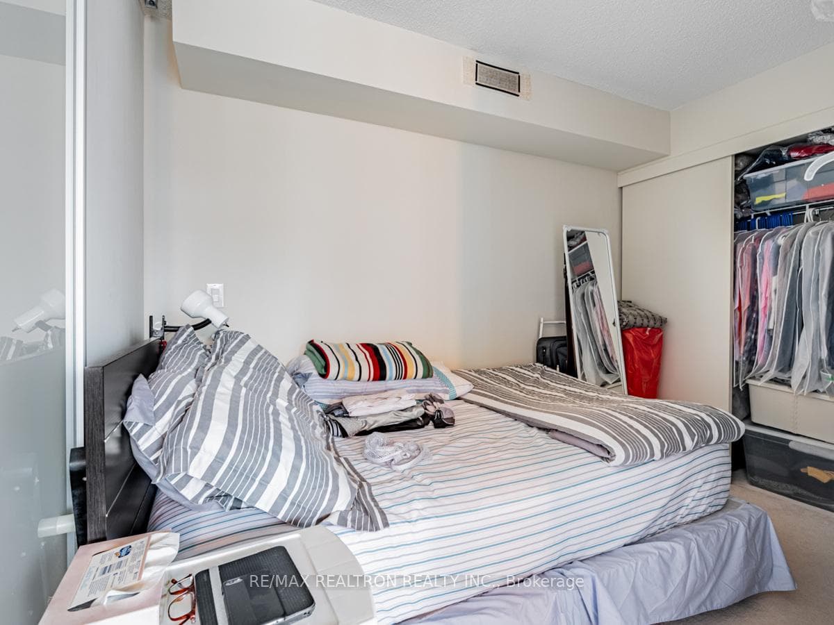 110 Charles Street Unit 1210 photo 9