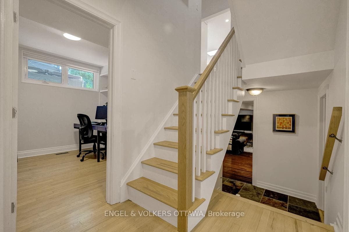 54 Qualicum Street photo 31