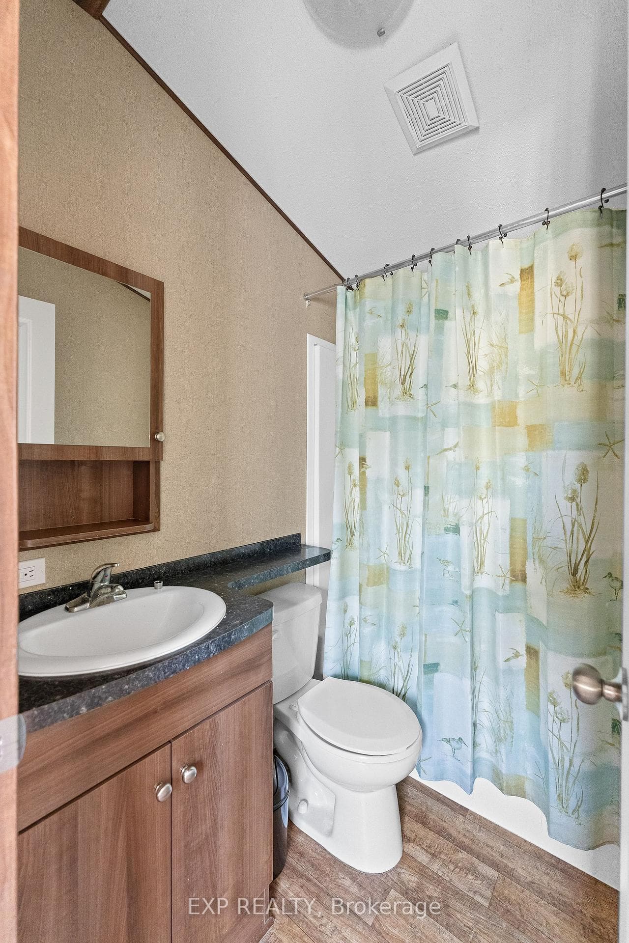 1501 Line 8 Road Unit 110 photo 15