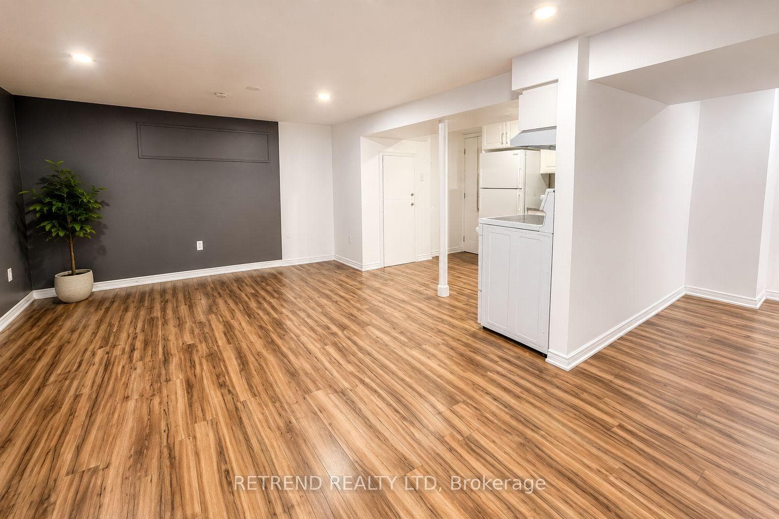 75 Aragon Avenue Unit Bsmt photo 5