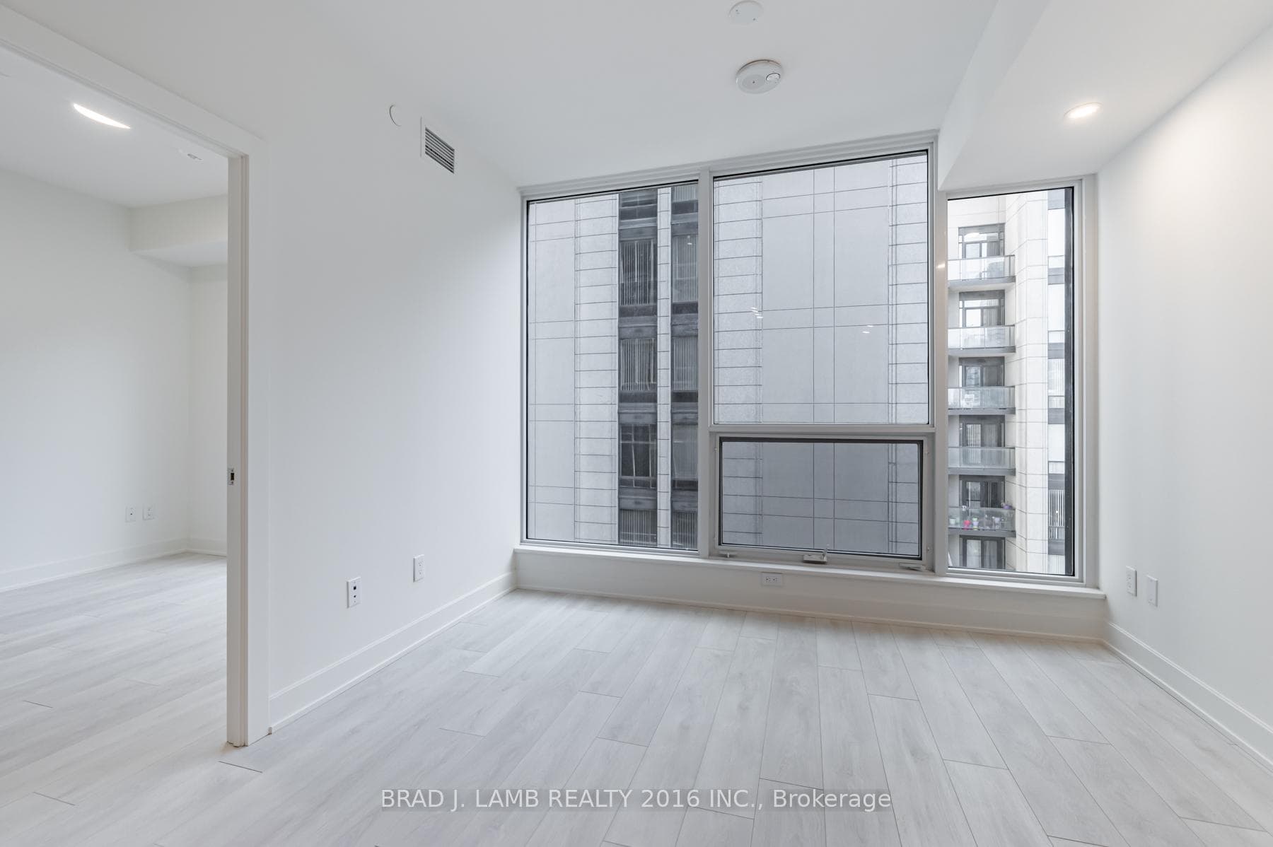 15 Mercer Street Unit 1307 photo 9